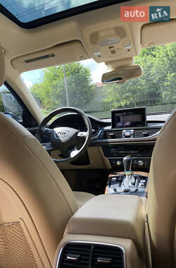 Седан Audi A6 2013 в 