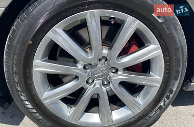 Седан Audi A6 2013 в 