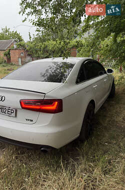 Седан Audi A6 2012 в 