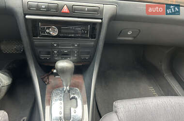Седан Audi A6 1998 в 