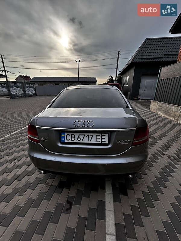 Седан Audi A6 2004 в Ічні