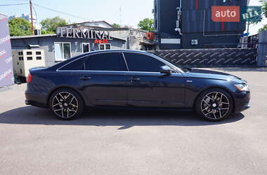 Седан Audi A6 2013 в 