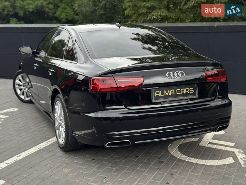 Седан Audi A6 2015 в Киеве