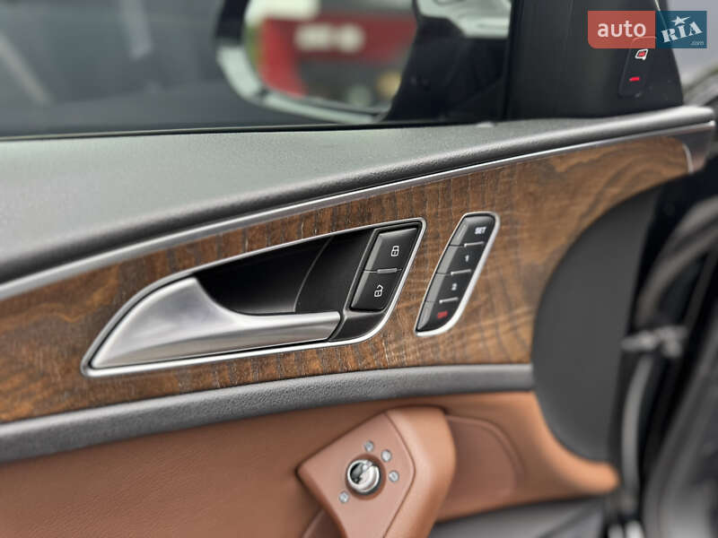 Седан Audi A6 2015 в Киеве