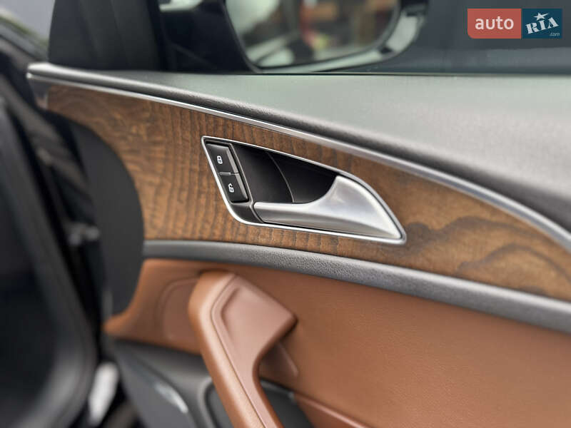 Седан Audi A6 2015 в Киеве