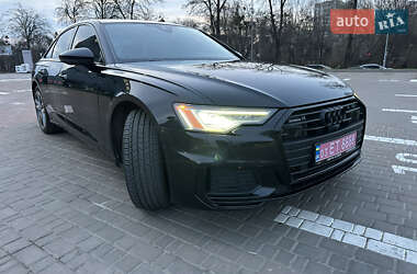 Седан Audi A6 2021 в 