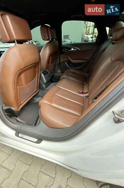 Седан Audi A6 2013 в 