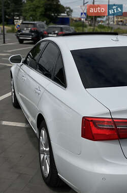 Седан Audi A6 2013 в 