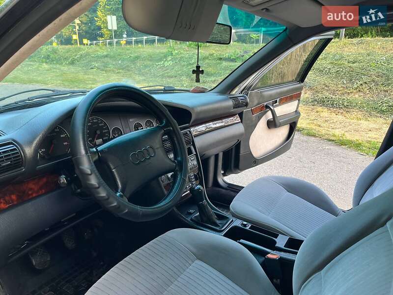 Седан Audi A6 1995 в Тернополе