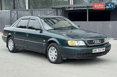 Седан Audi A6 1995 в 