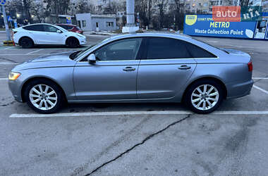 Седан Audi A6 2013 в 