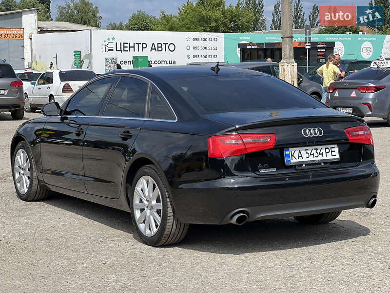 Седан Audi A6 2014 в Киеве