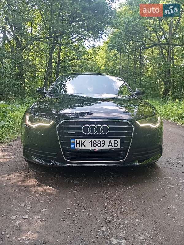 Седан Audi A6 2012 в Сарнах