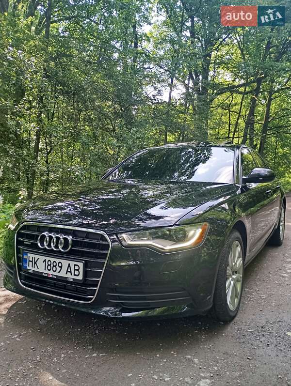 Седан Audi A6 2012 в Сарнах