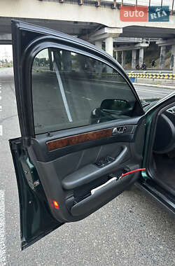 Седан Audi A6 2000 в 