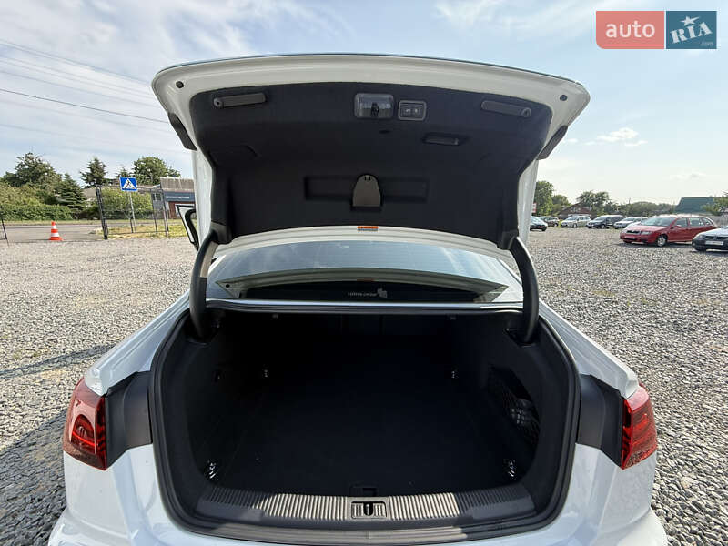 Седан Audi A6 2015 в Умани