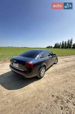 Седан Audi A6 2002 в 