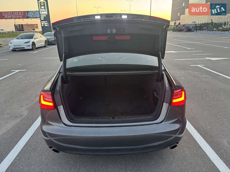 Седан Audi A6 2011 в Львове