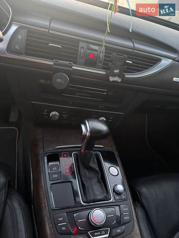 Седан Audi A6 2011 в Львове