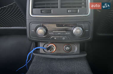 Седан Audi A6 2011 в 