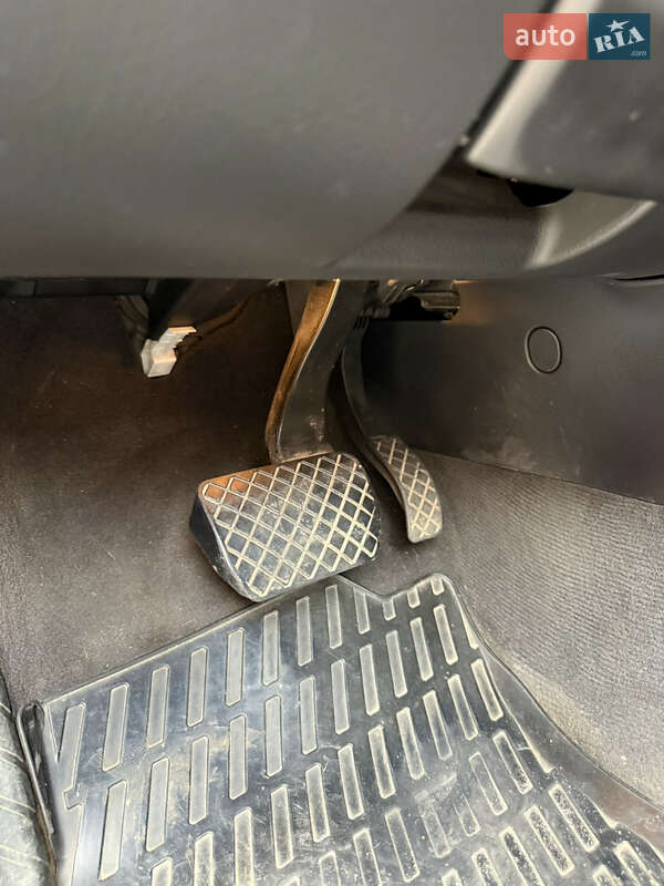 Универсал Audi A6 2006 в Киеве фото 28 Универсал Audi A6 2006 в Киеве