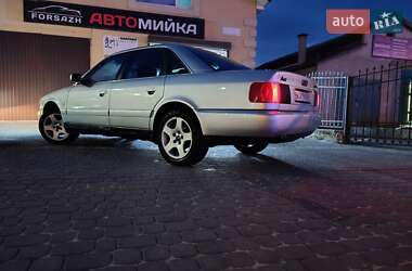Седан Audi A6 1996 в 