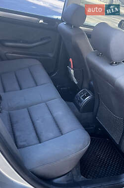 Универсал Audi A6 2004 в 