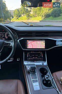 Седан Audi A6 2019 в 