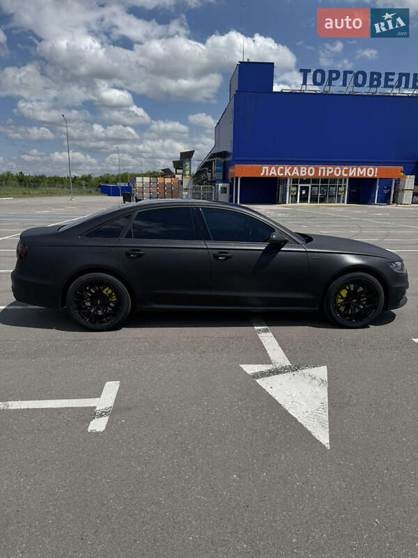 Седан Audi A6 2014 в Запорожье