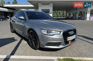 Седан Audi A6 2013 в 