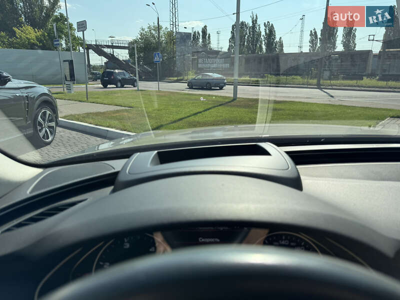 Седан Audi A6 2013 в Одессе