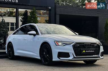 Седан Audi A6 2019 в 