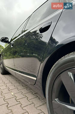 Седан Audi A6 2010 в 