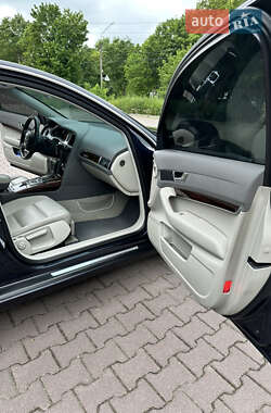 Седан Audi A6 2010 в 