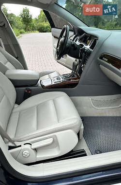 Седан Audi A6 2010 в 