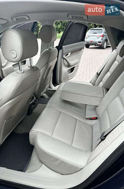 Седан Audi A6 2010 в 