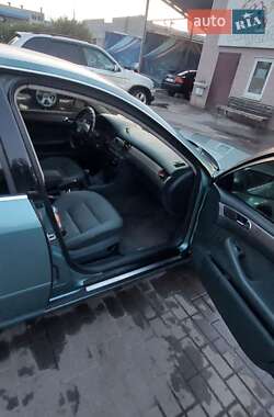 Седан Audi A6 1999 в 