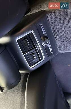 Универсал Audi A6 2012 в 