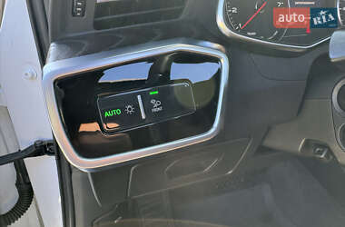Седан Audi A6 2019 в 