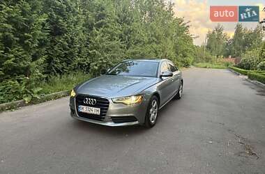 Седан Audi A6 2012 в 