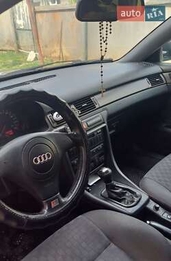 Седан Audi A6 1999 в 
