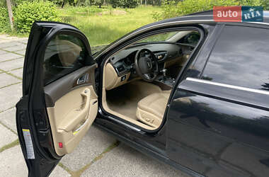 Седан Audi A6 2012 в 