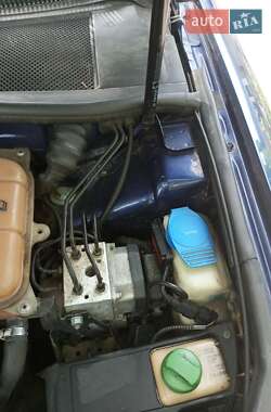 Седан Audi A6 1998 в 