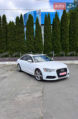 Седан Audi A6 2015 в 