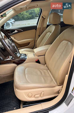 Седан Audi A6 2015 в 