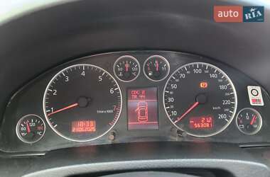 Седан Audi A6 2004 в 