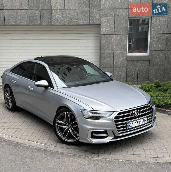 Седан Audi A6 2019 в 