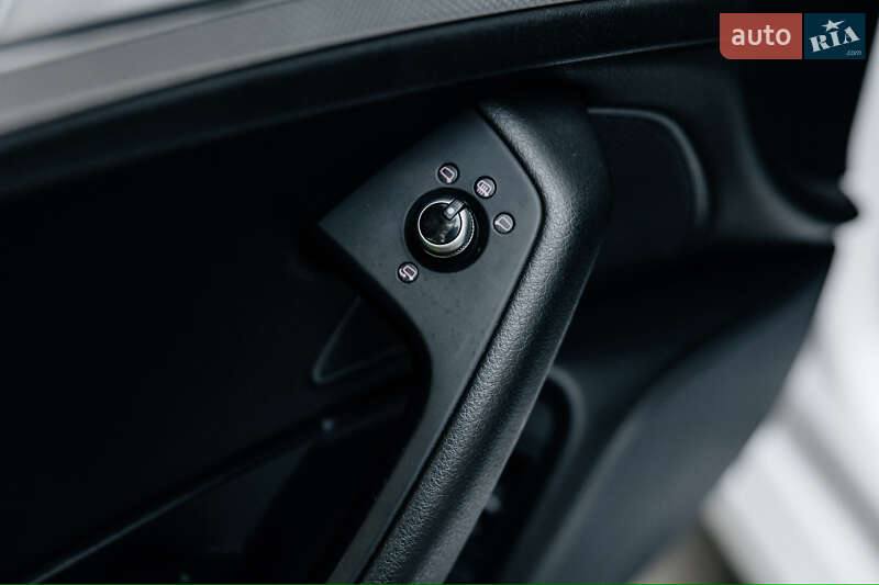 Универсал Audi A6 2013 в Луцке фото 25 Универсал Audi A6 2013 в Луцке