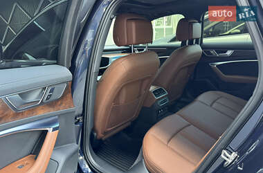 Седан Audi A6 2019 в 