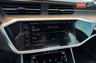Седан Audi A6 2019 в 